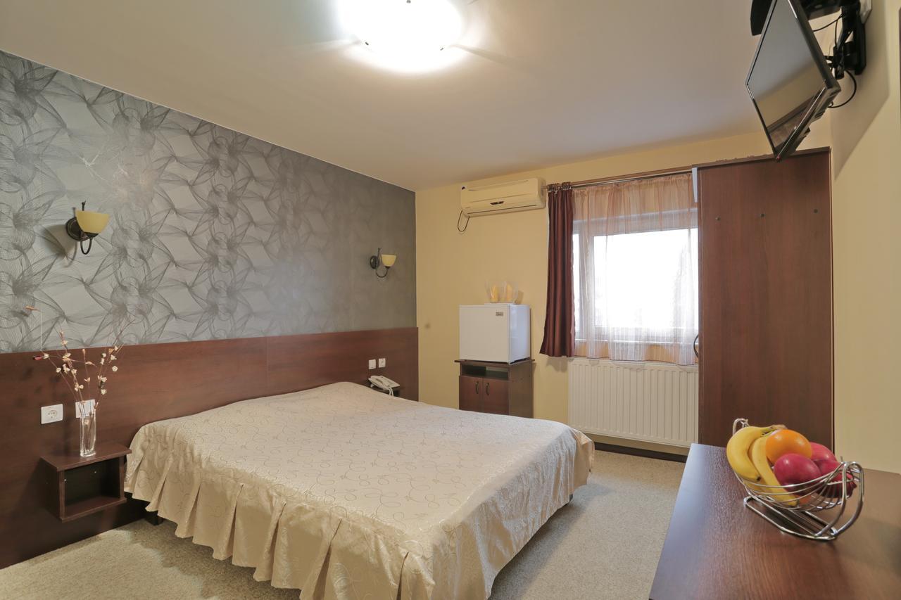 Motel Knez Sombor Luaran gambar